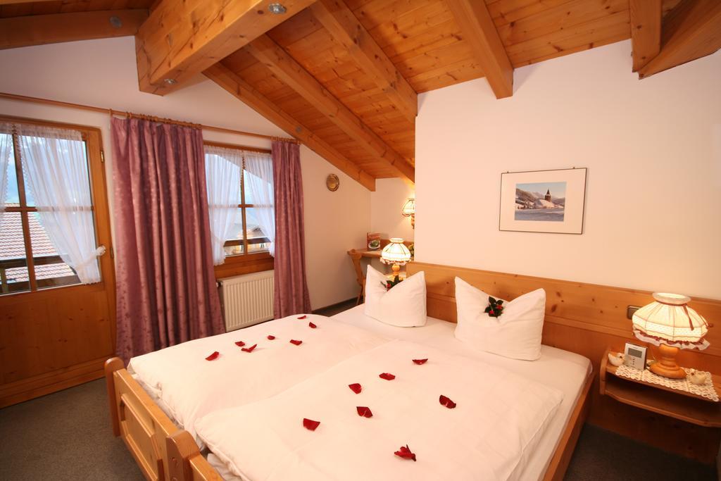 Landhaus Aigner-Vogler Fischen im Allgaeu Room photo